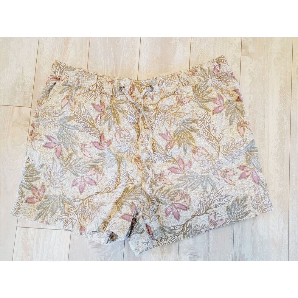 Cynthia Rowley XL 100% Linen Pull-on Shorts Size‎ XL Neutral Colors Leaf Print